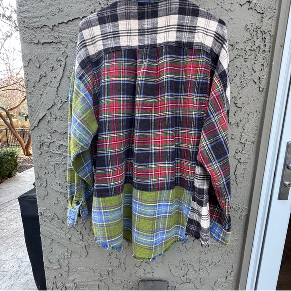 Urban Outfitters BDG Multicolor Plaid Women’s Button Up Shirt Size S - Picture 7 of 13